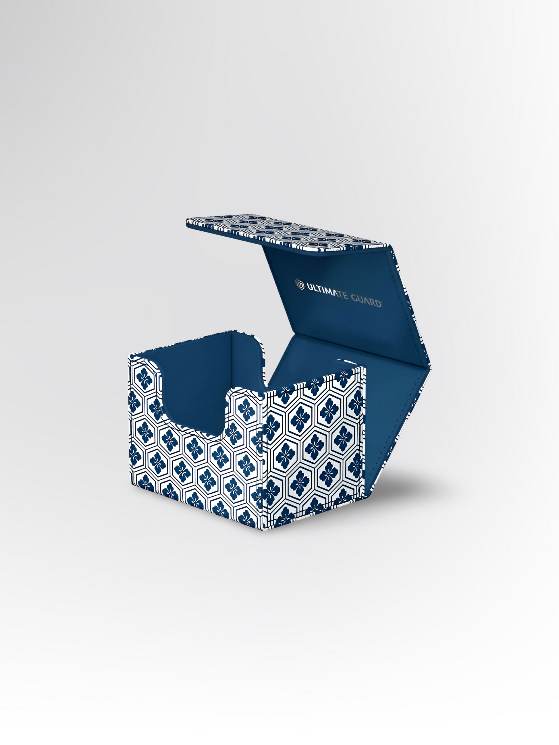 Ultimate Guard Sidewinder 100+ XenoSkin "Kikko (White / Blue)" Katana: The Shogun's Journey